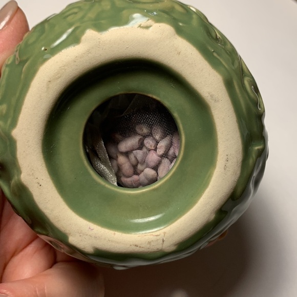 Ceramic Green Pear Room Fragrant - Picture 8 of 10